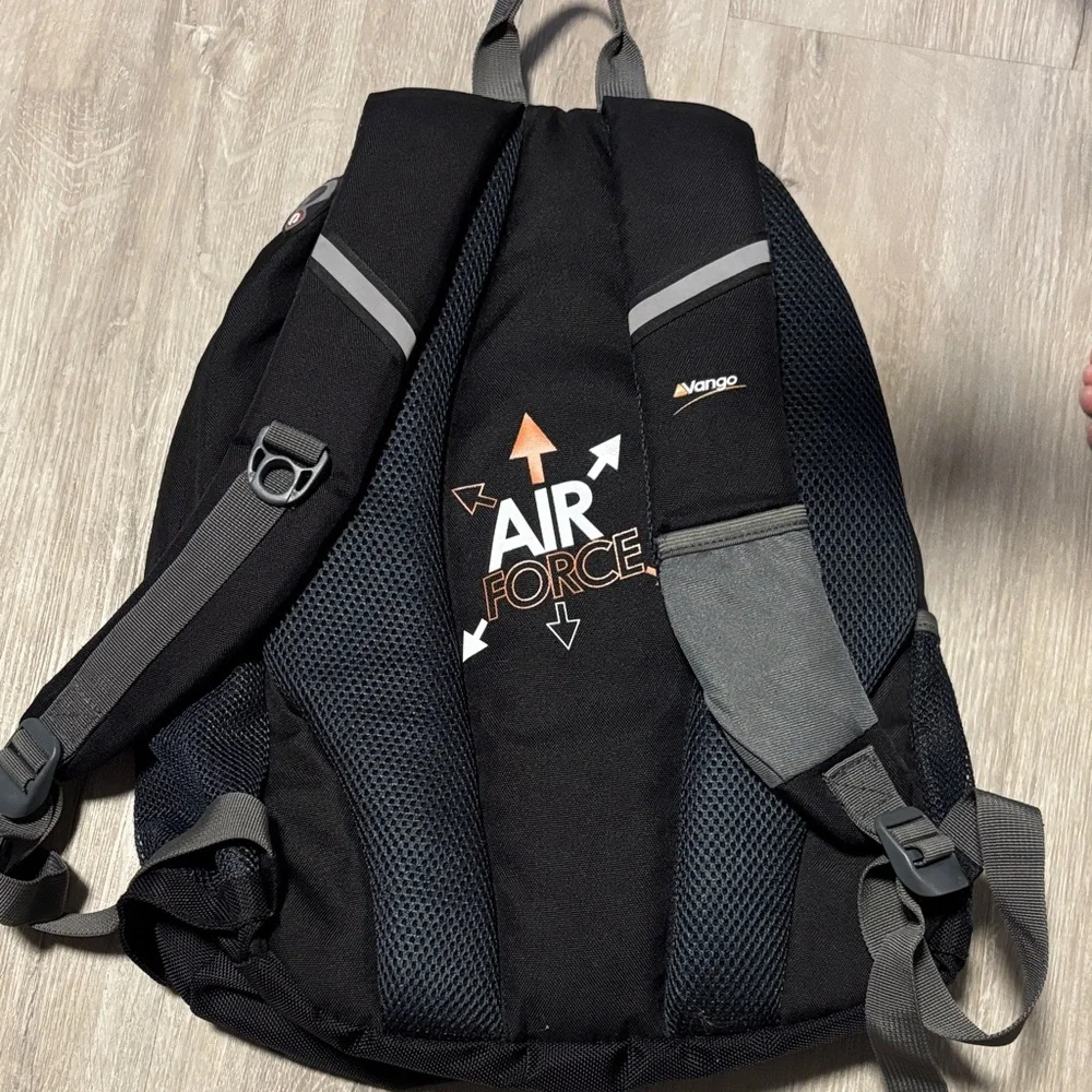 Vango Vector 25L Rucksack - Picture 3 of 3